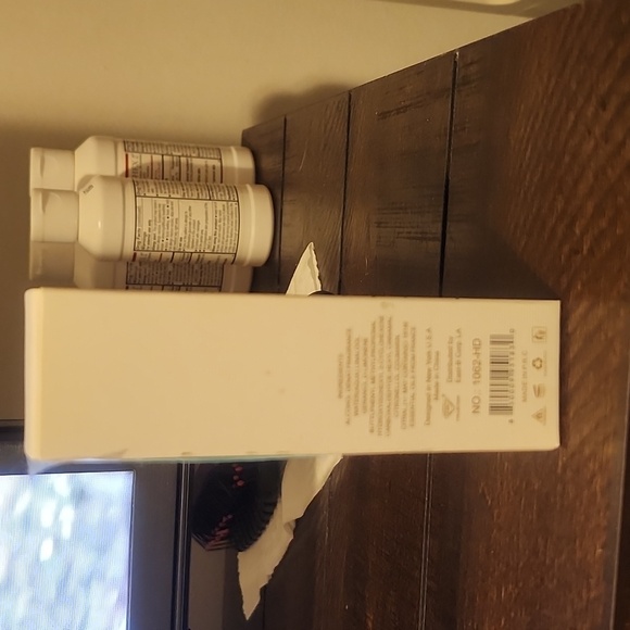 Perfume - Picture 2 of 2